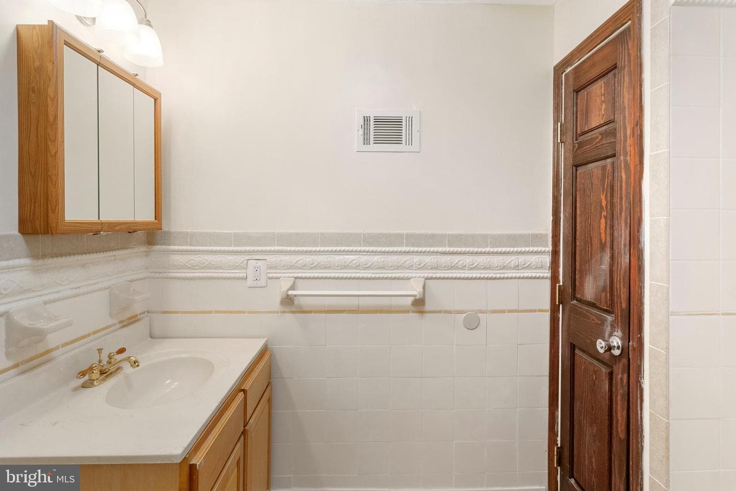 2400 Druid Hill Avenue photo 19