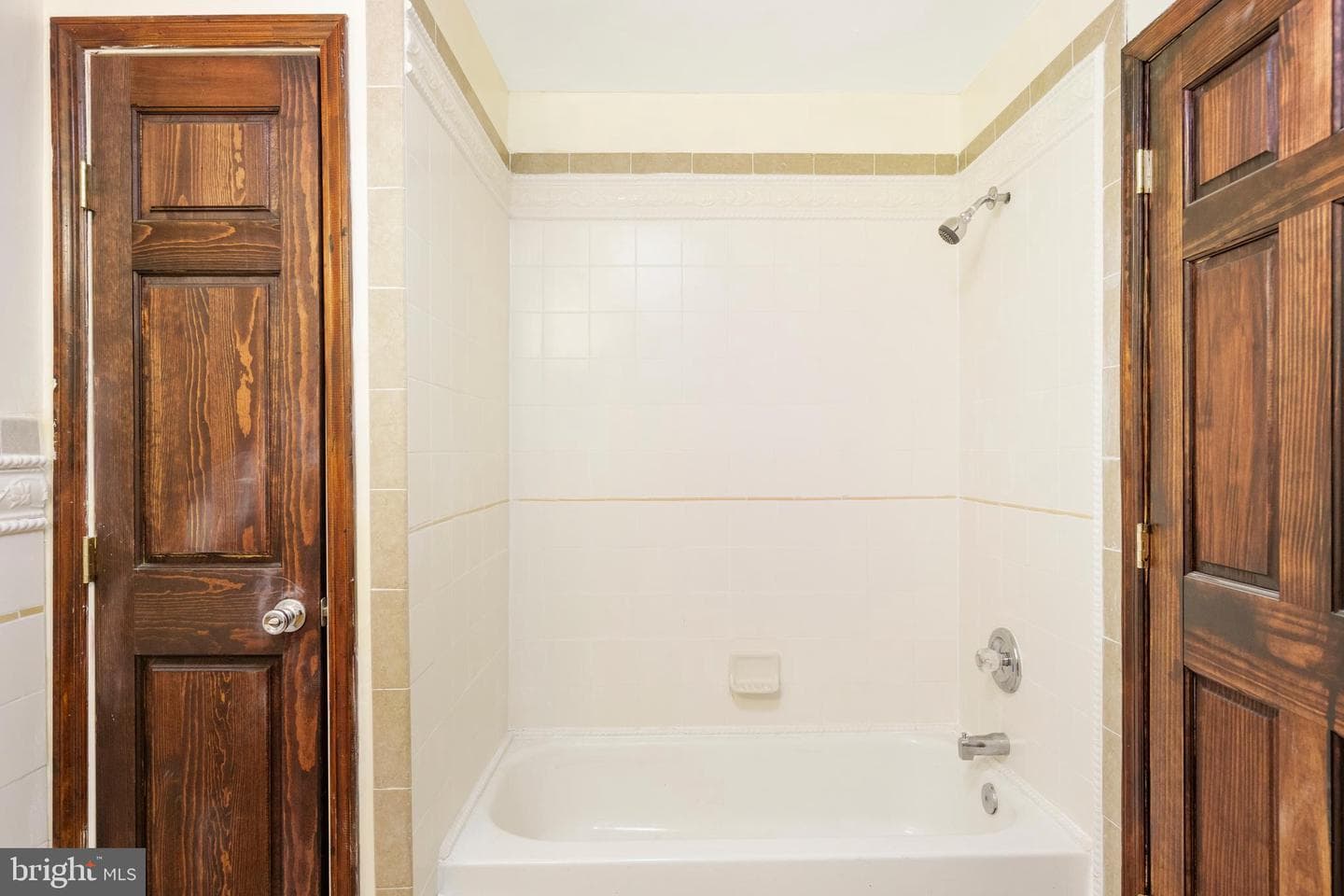 2400 Druid Hill Avenue photo 20