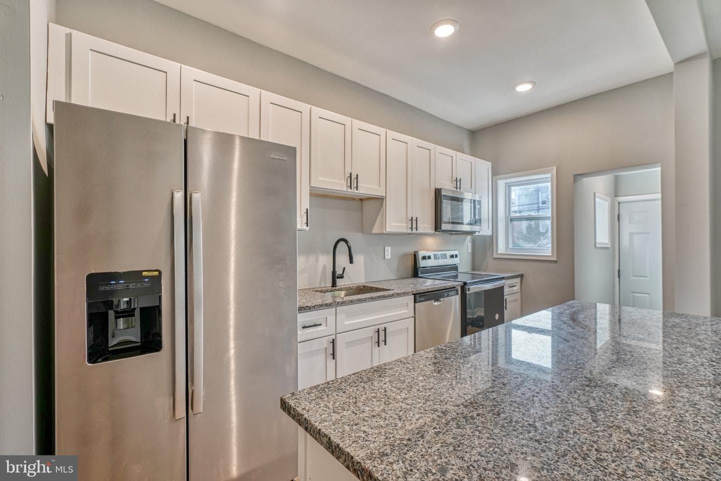 2631 Loyola Northway photo 23