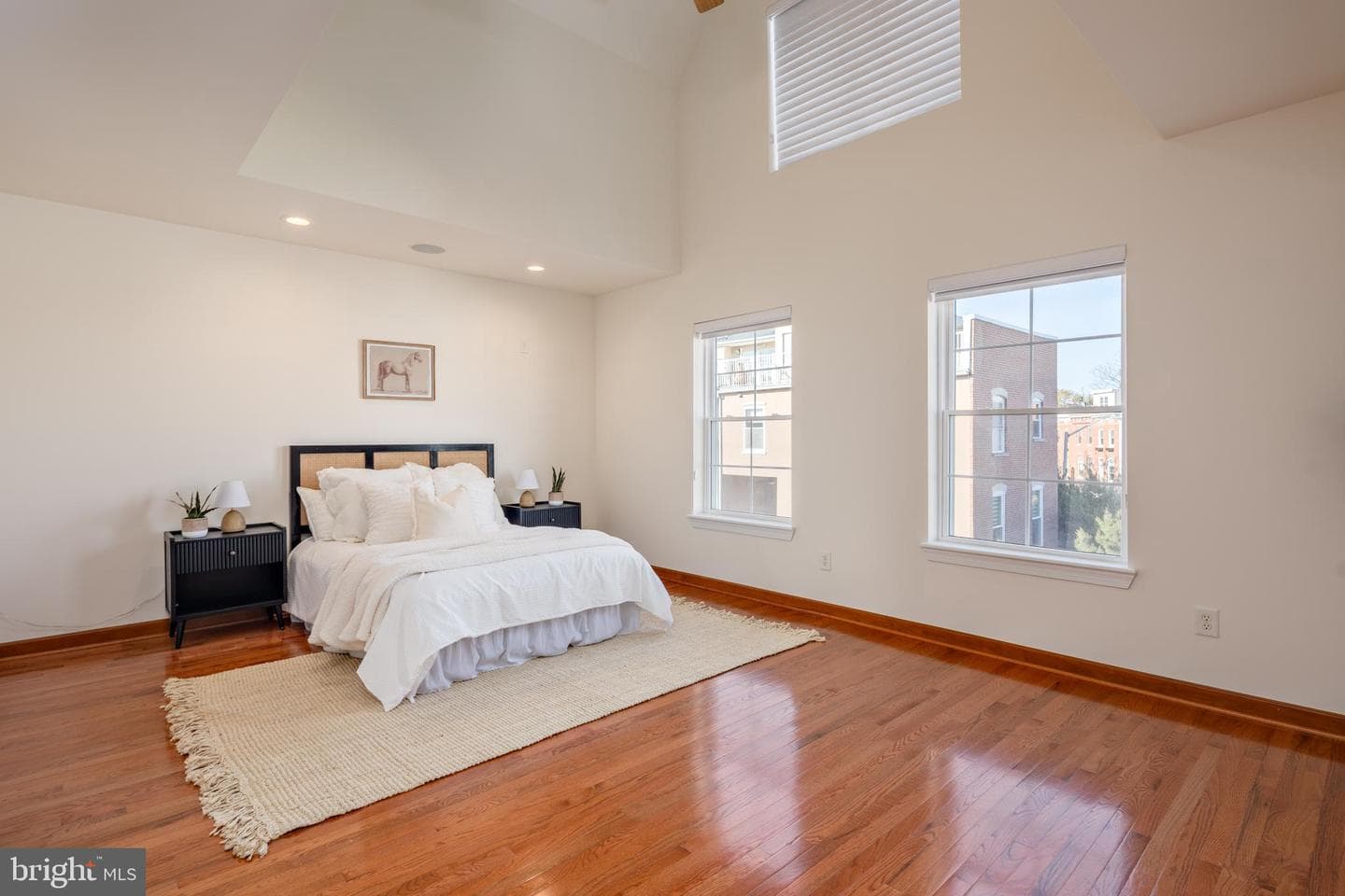 2349 Cambridge Walk photo 29