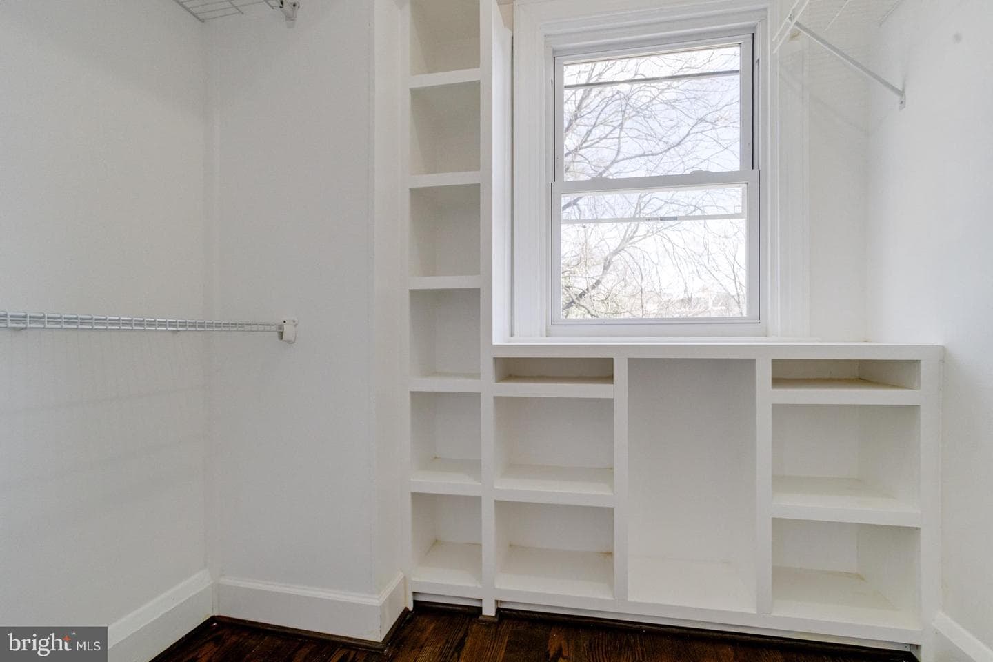 605 Walnut Avenue photo 37