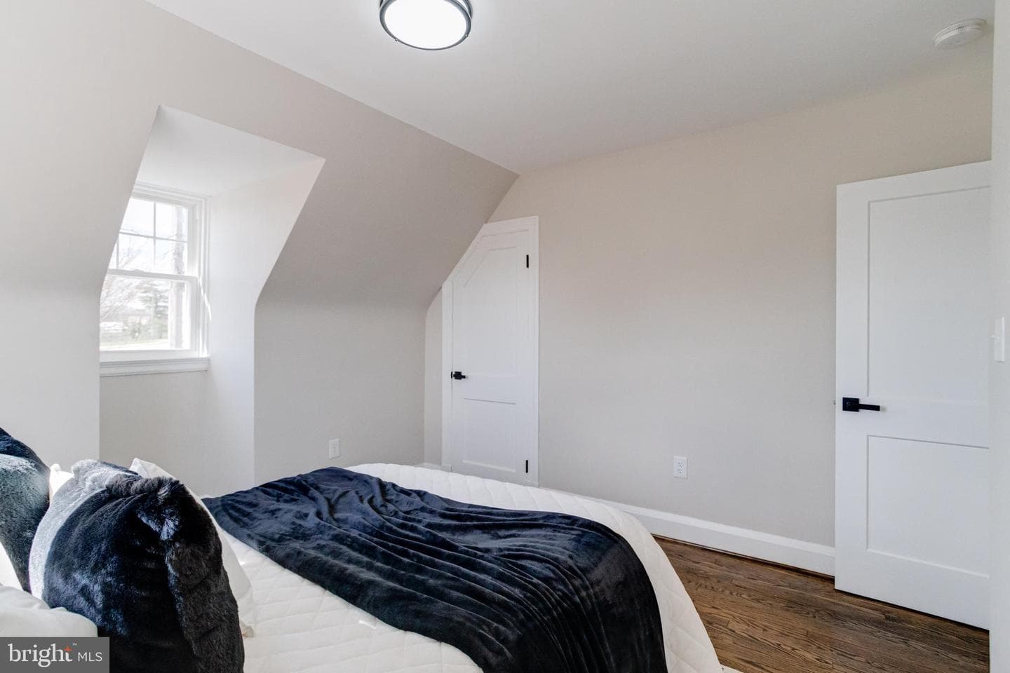 605 Walnut Avenue photo 43