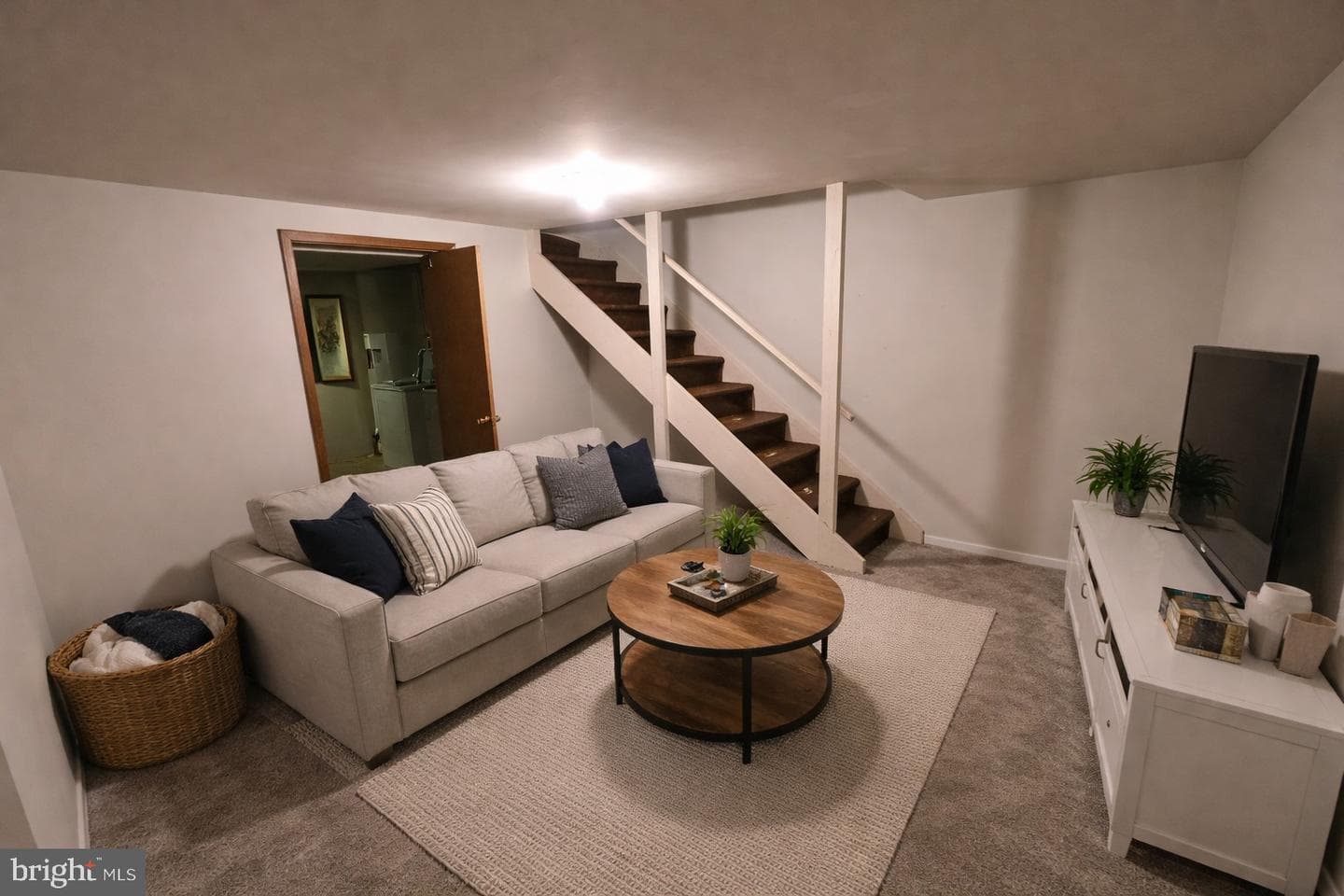 418 S Hanover Street photo 15