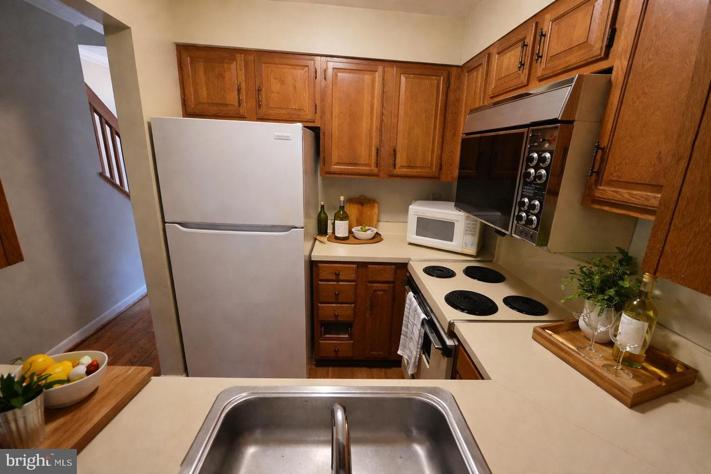 418 S Hanover Street photo 6