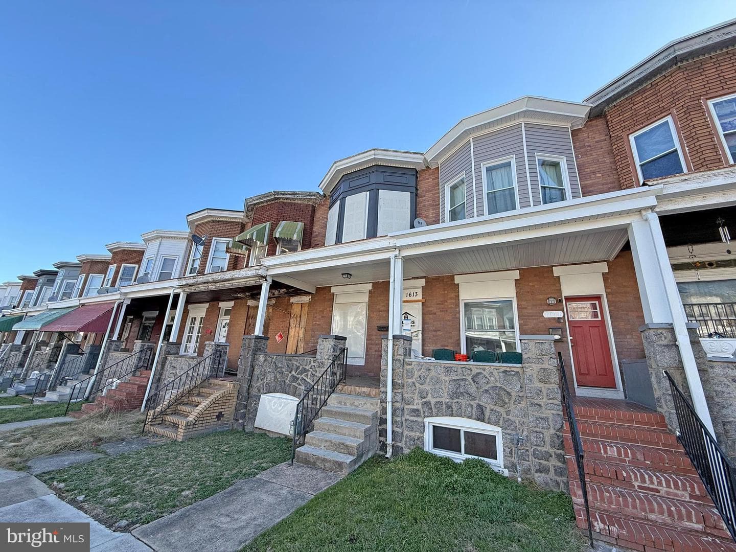 1613 N Smallwood Street photo 2