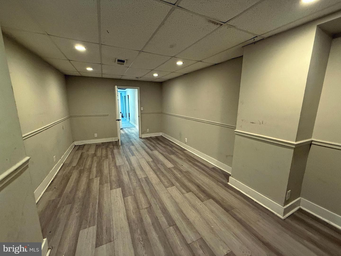 1613 N Smallwood Street photo 22