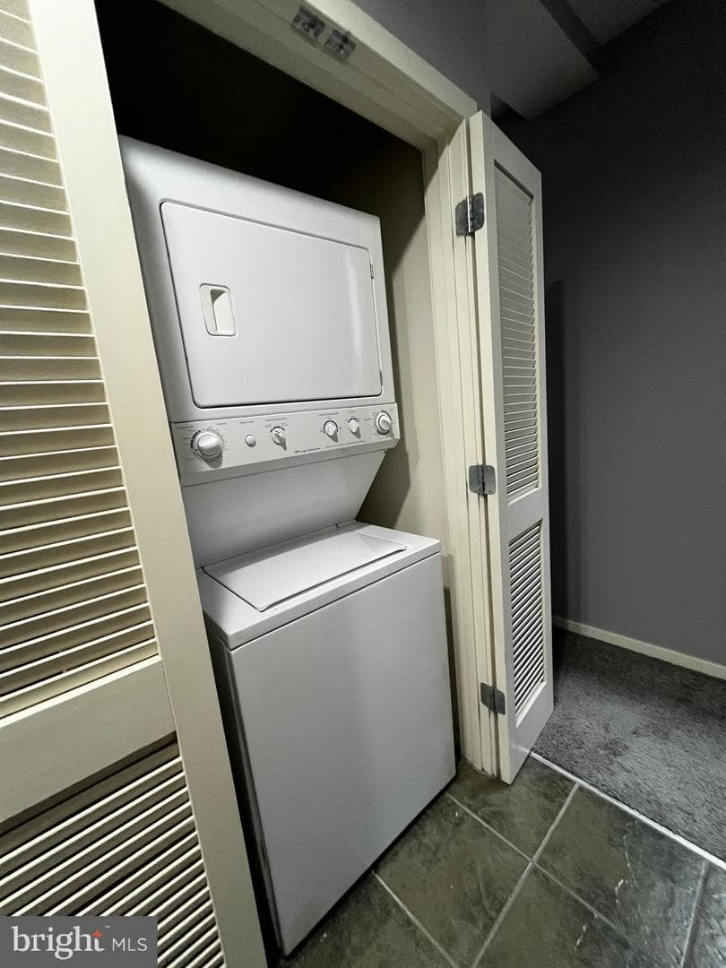 1211 Light Street #309 photo 22