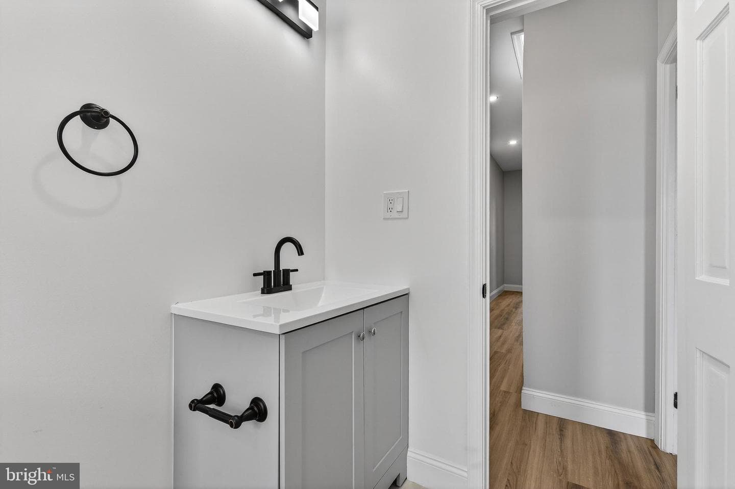 2636 Harford Road photo 17