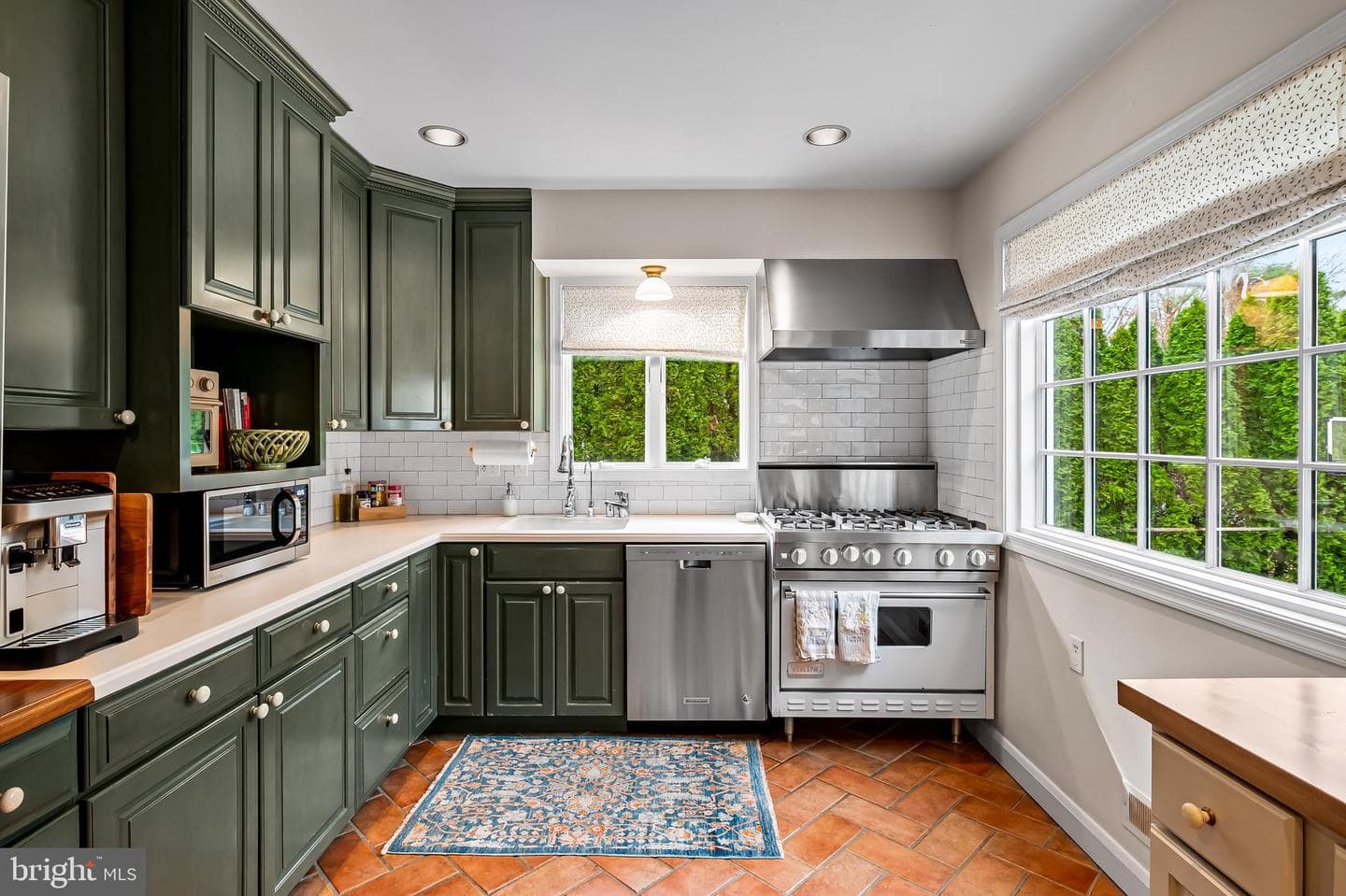 5700 Greenleaf Road photo 12