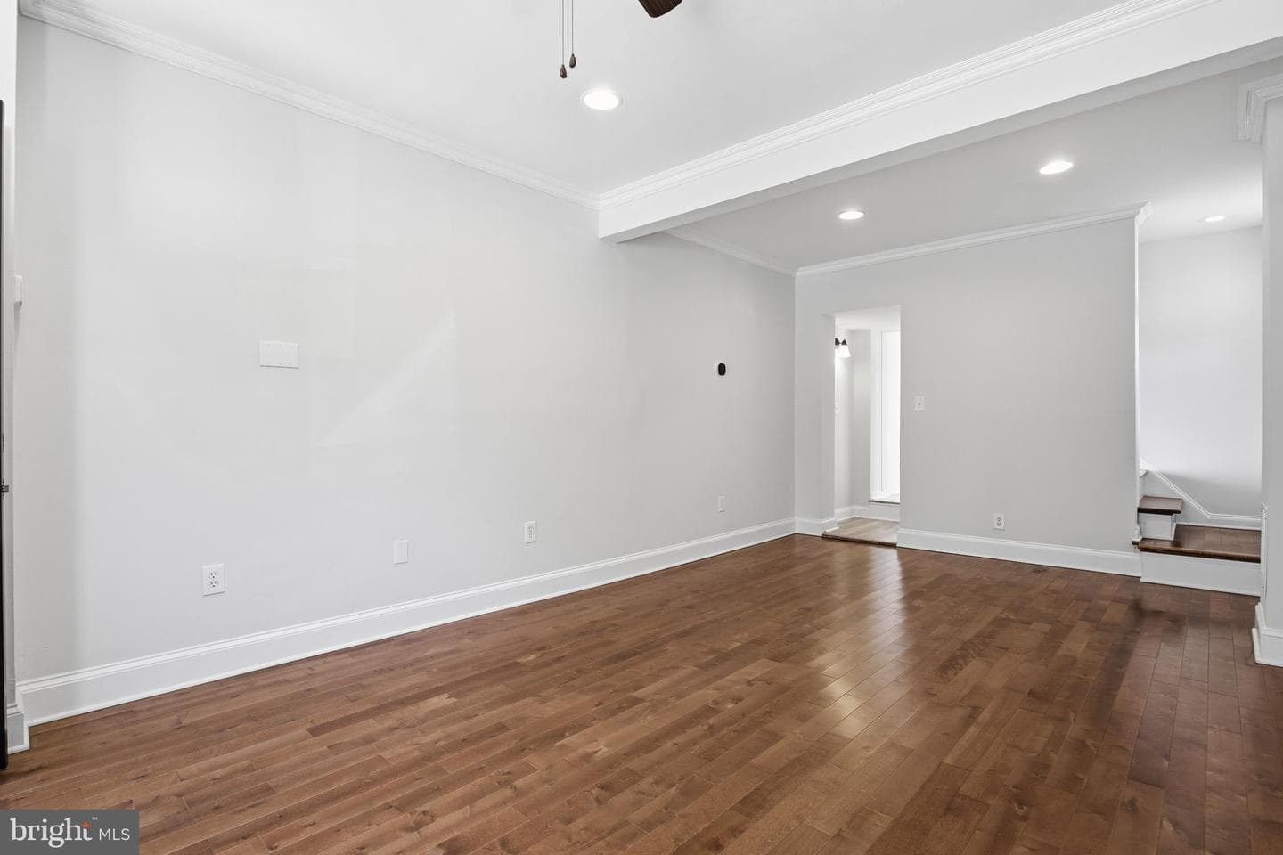 411 S Chester Street photo 19