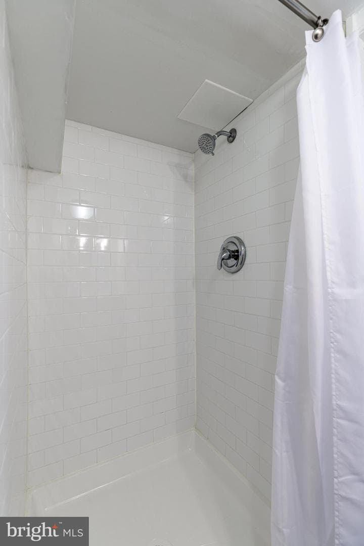 821 S Eaton Street photo 26