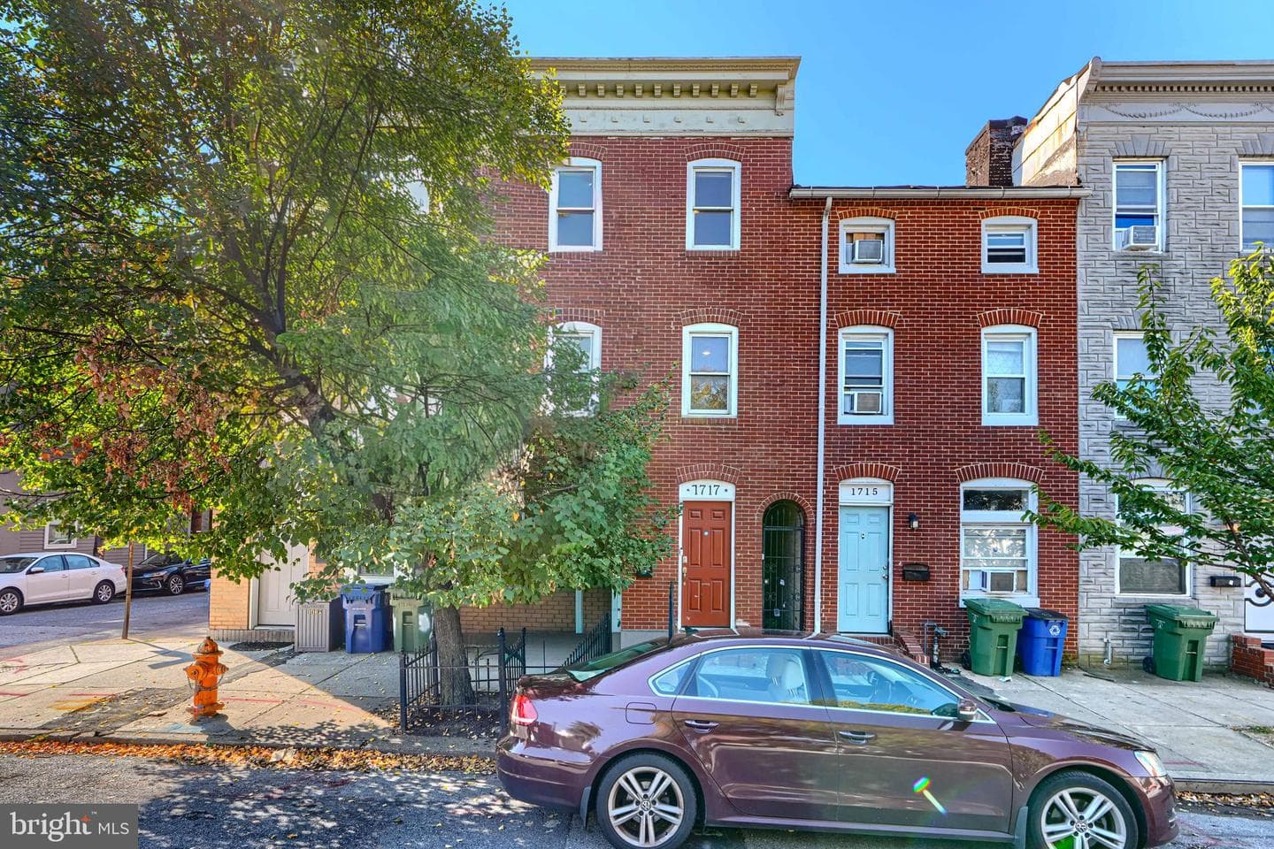 1717 Gough Street photo 3