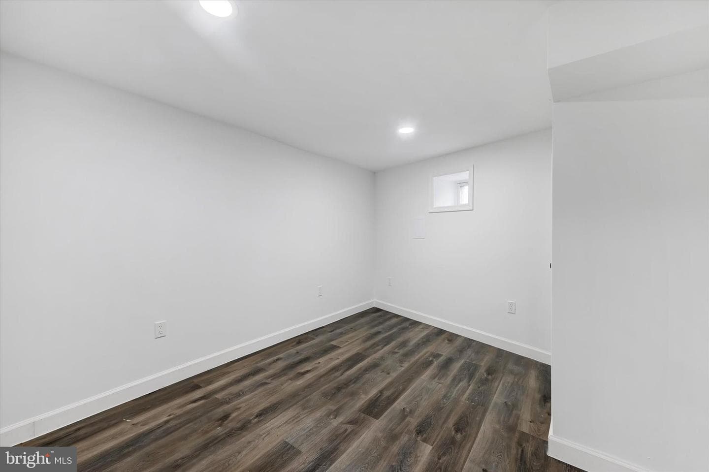 2606 W Fairmount Avenue photo 10