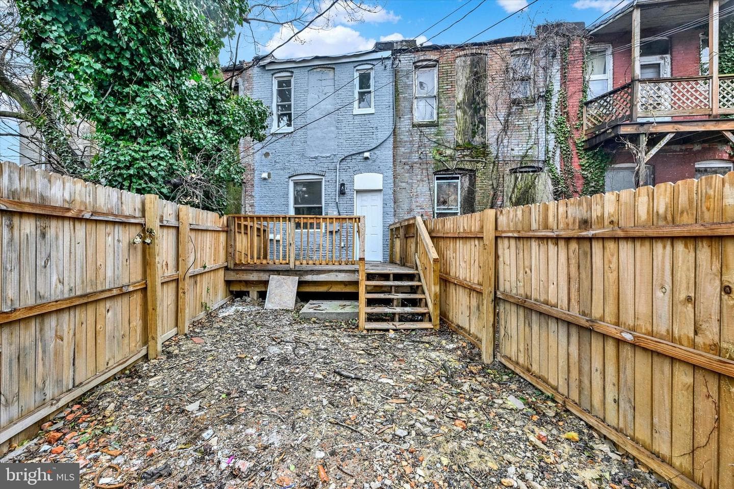 2606 W Fairmount Avenue photo 14