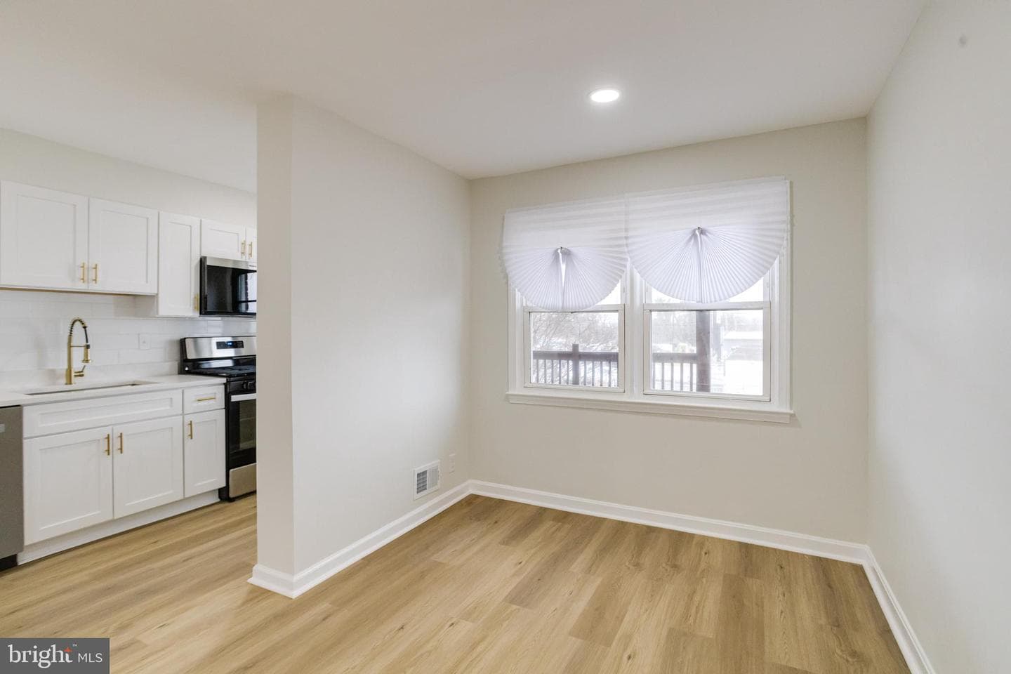 3916 2nd Street photo 4