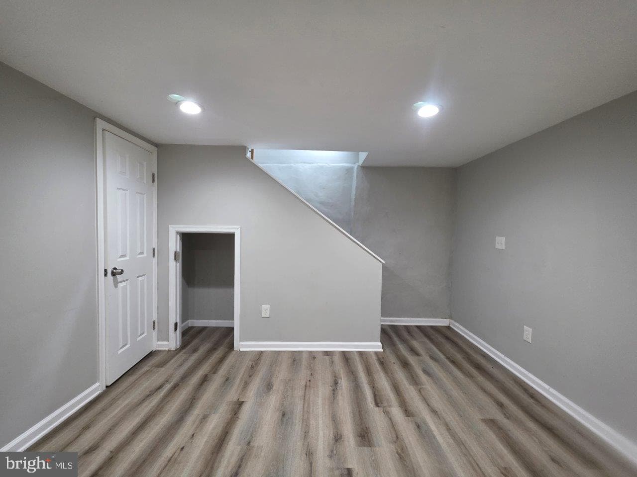 3343 Elmora Avenue photo 16