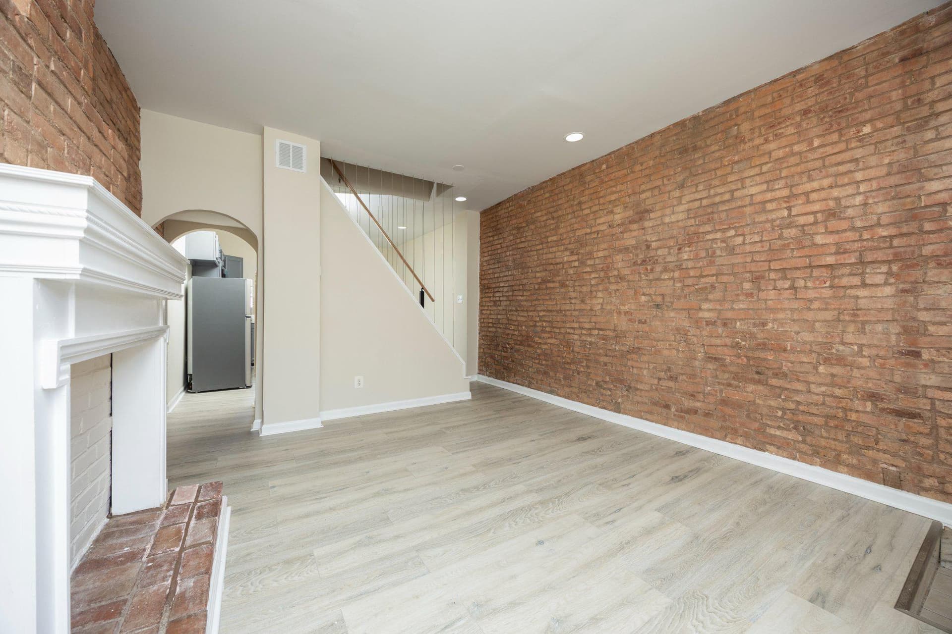 3920 Mount Pleasant Avenue photo 3