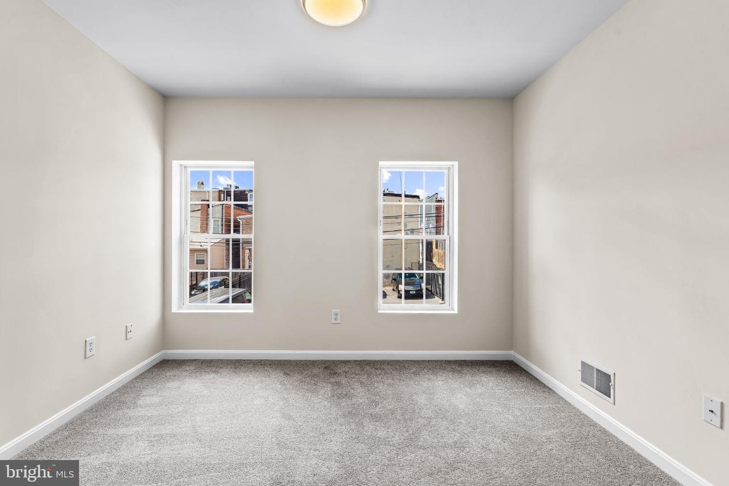 509 Otterbein Street photo 11
