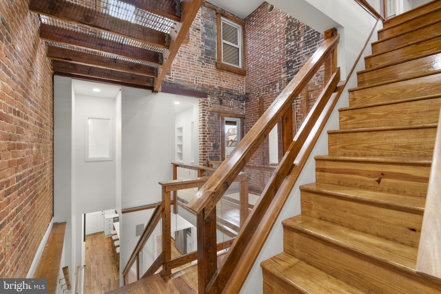 2219 Essex Street photo 32