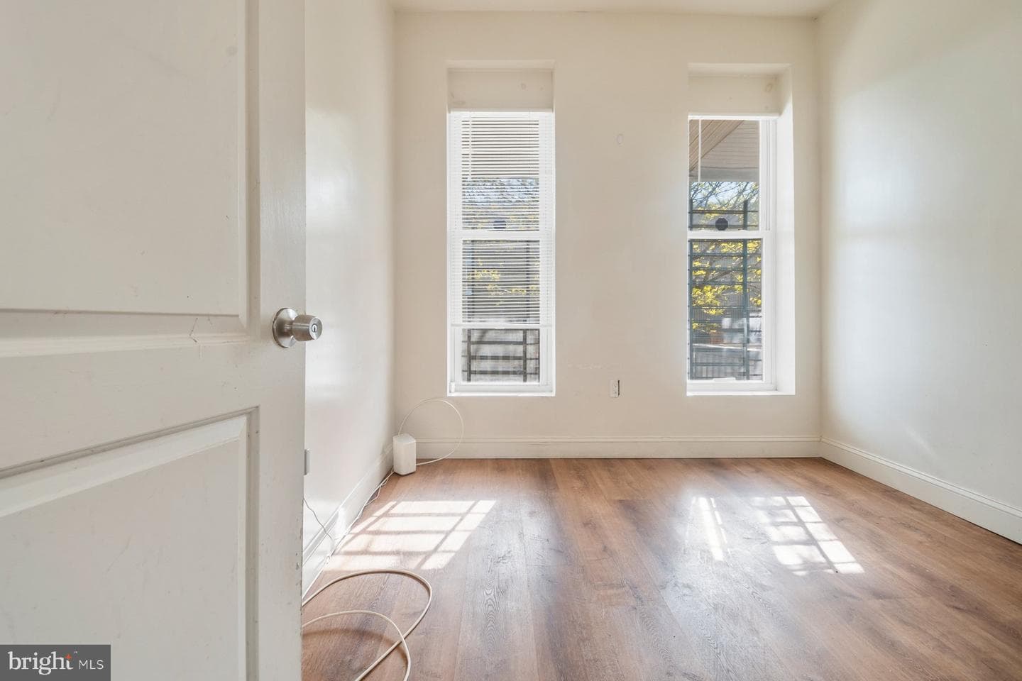 322 Pulaski Street photo 4
