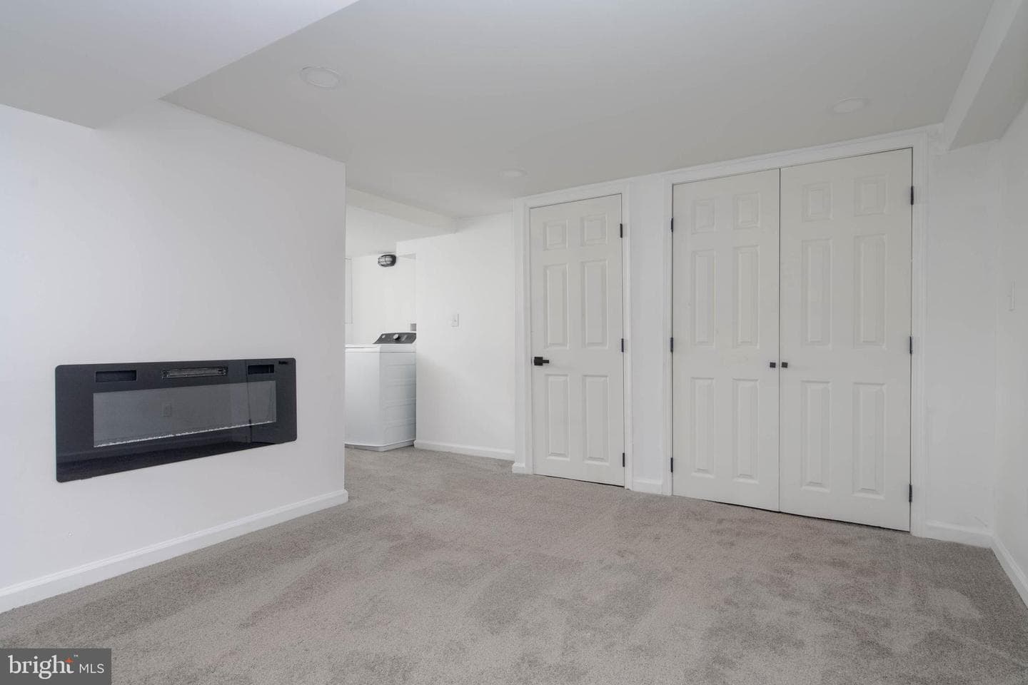 4323 Sheldon Avenue photo 29