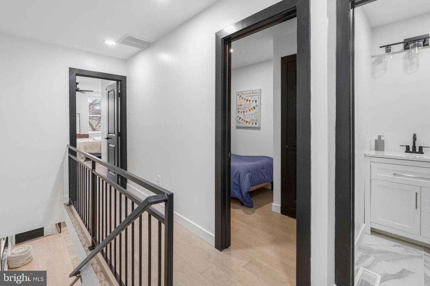1802 E Lafayette Avenue photo 29