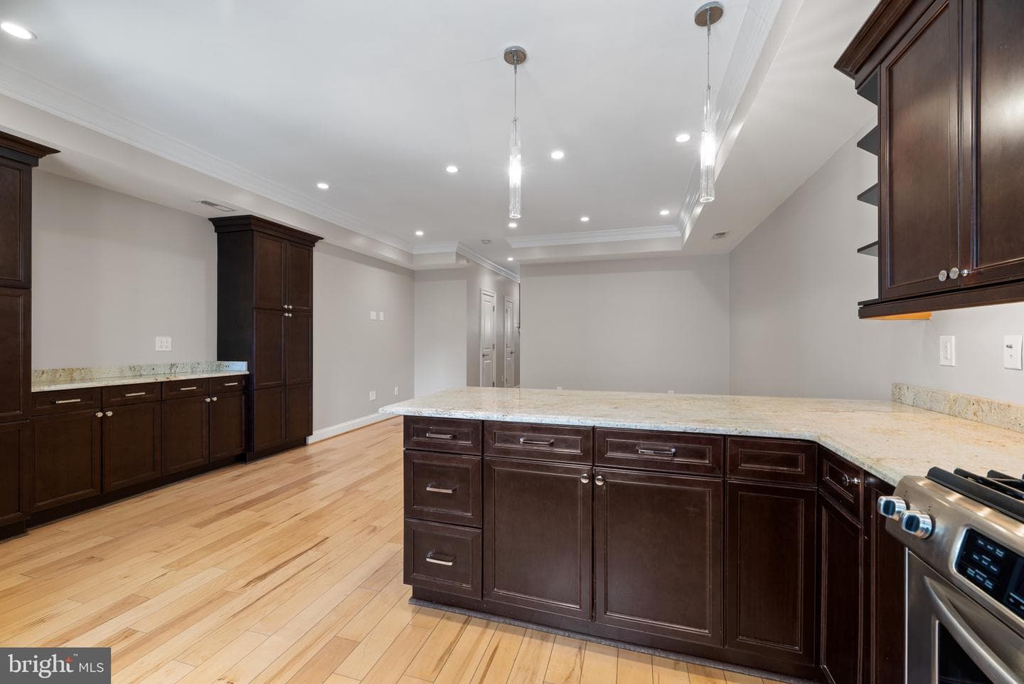 3303 Mueller Street photo 10