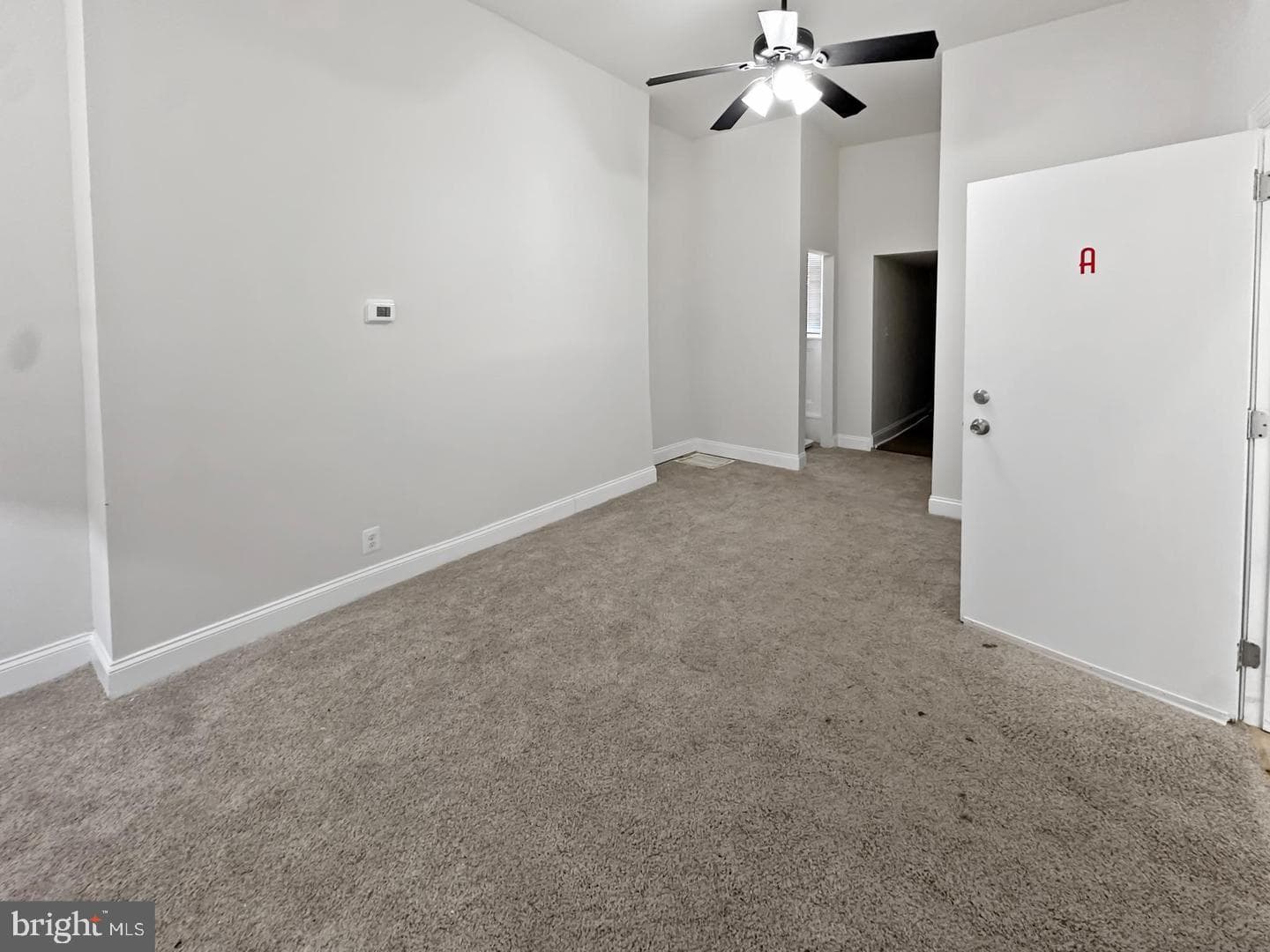 910 N Arlington Avenue photo 6
