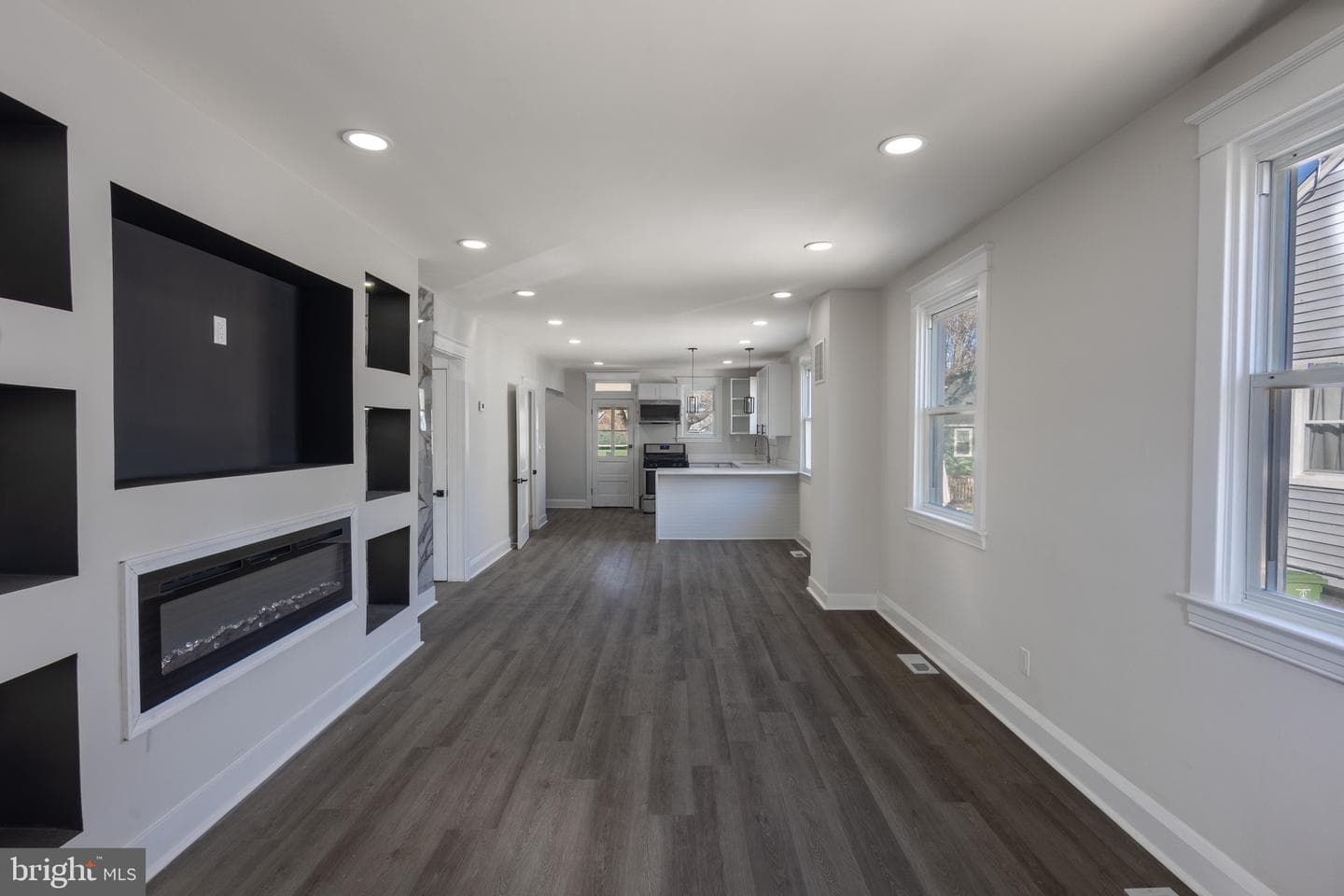 3304 Westfield Avenue photo 4