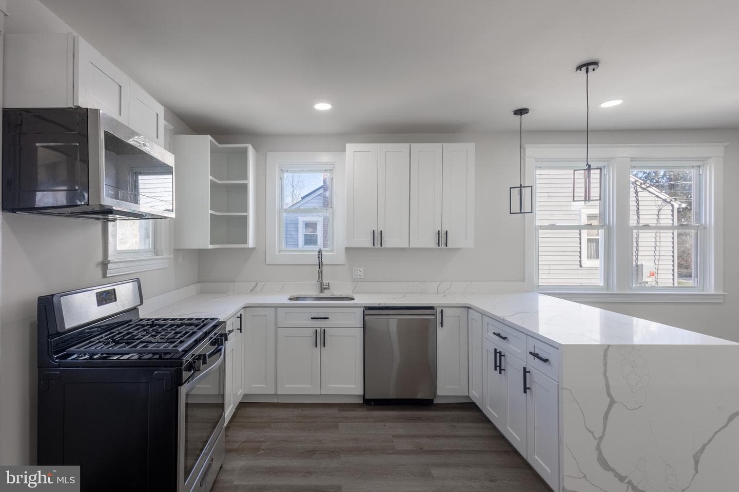 3304 Westfield Avenue photo 8