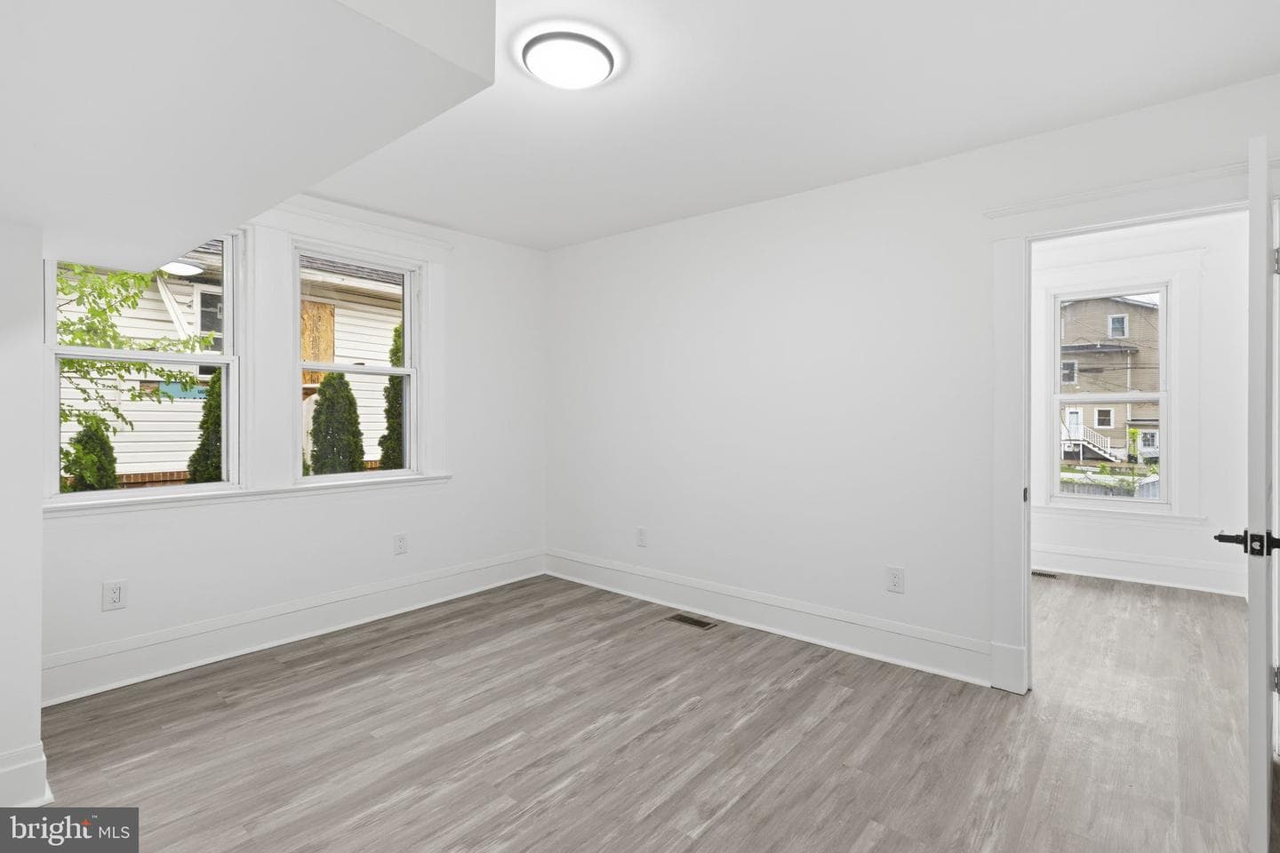 4013 Carlisle Avenue photo 22