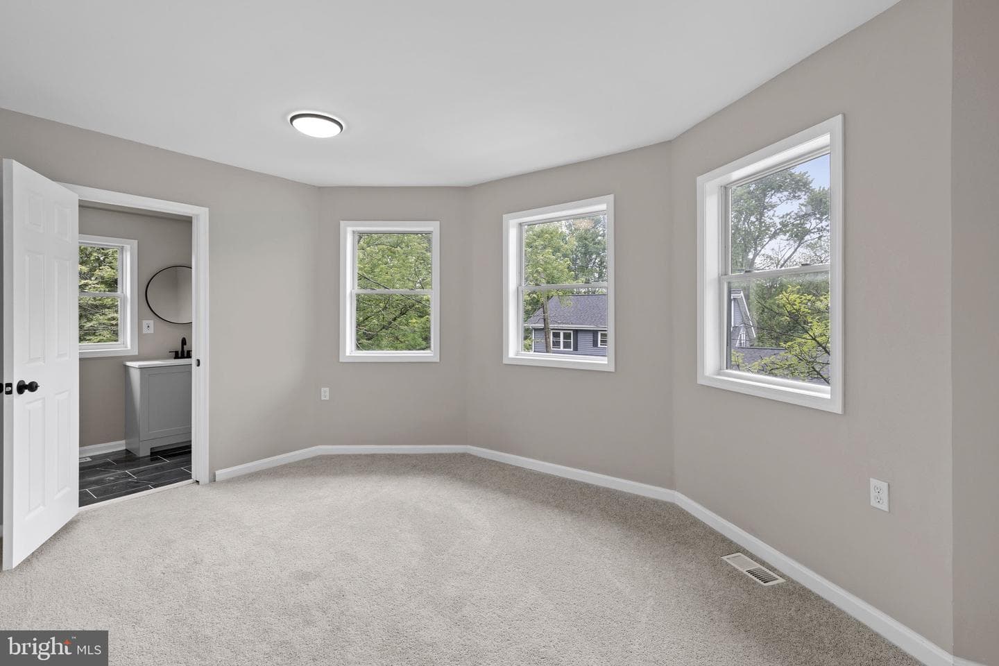 4501 Parkmont Avenue photo 15