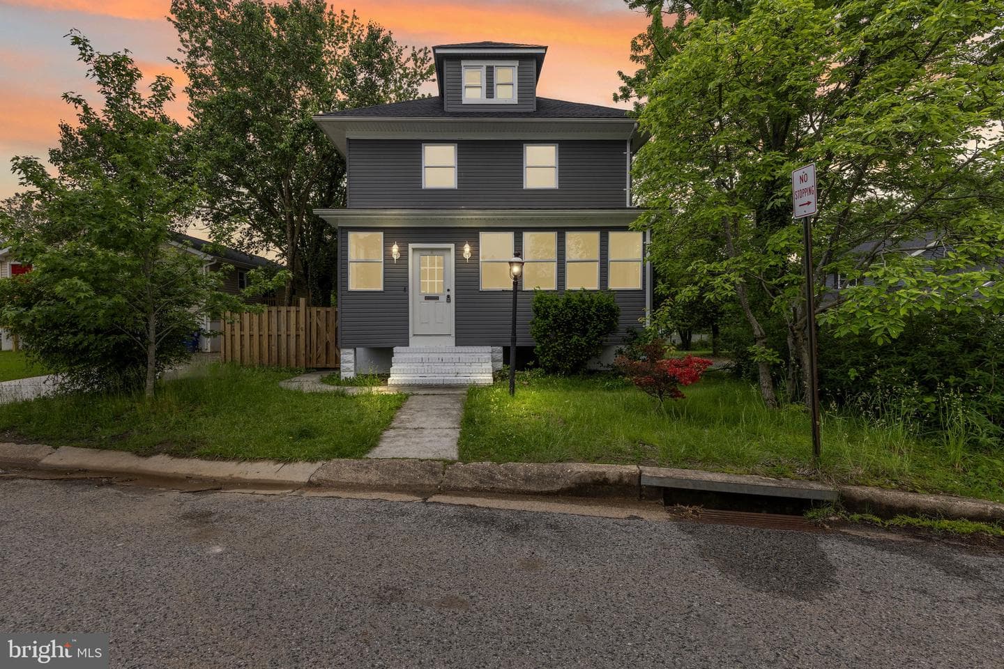 4501 Parkmont Avenue photo 2