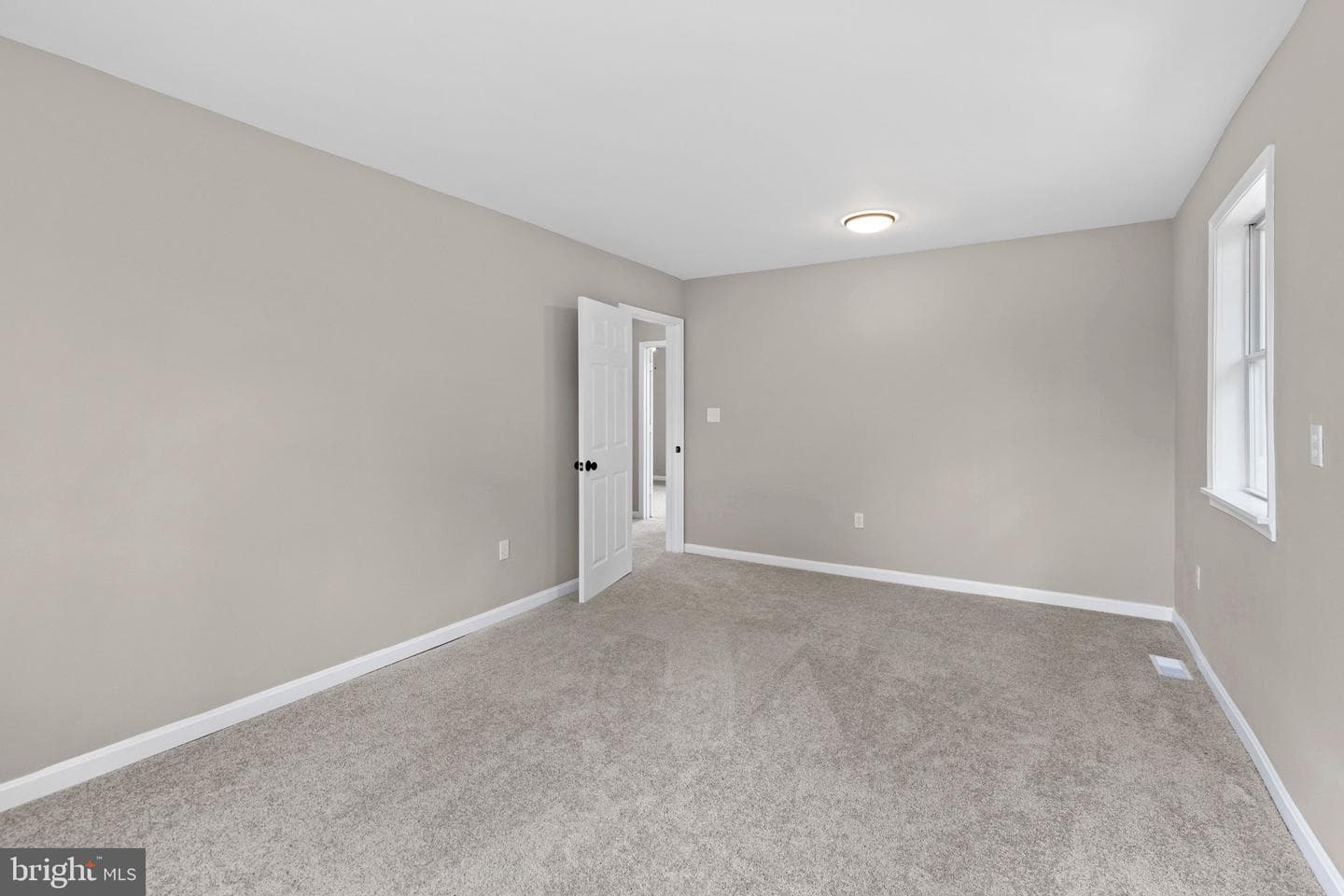 4501 Parkmont Avenue photo 22