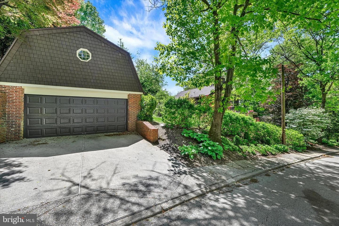 511 Edgevale Road photo 39
