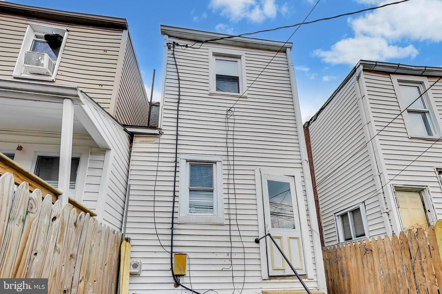 1241 James Street photo 28