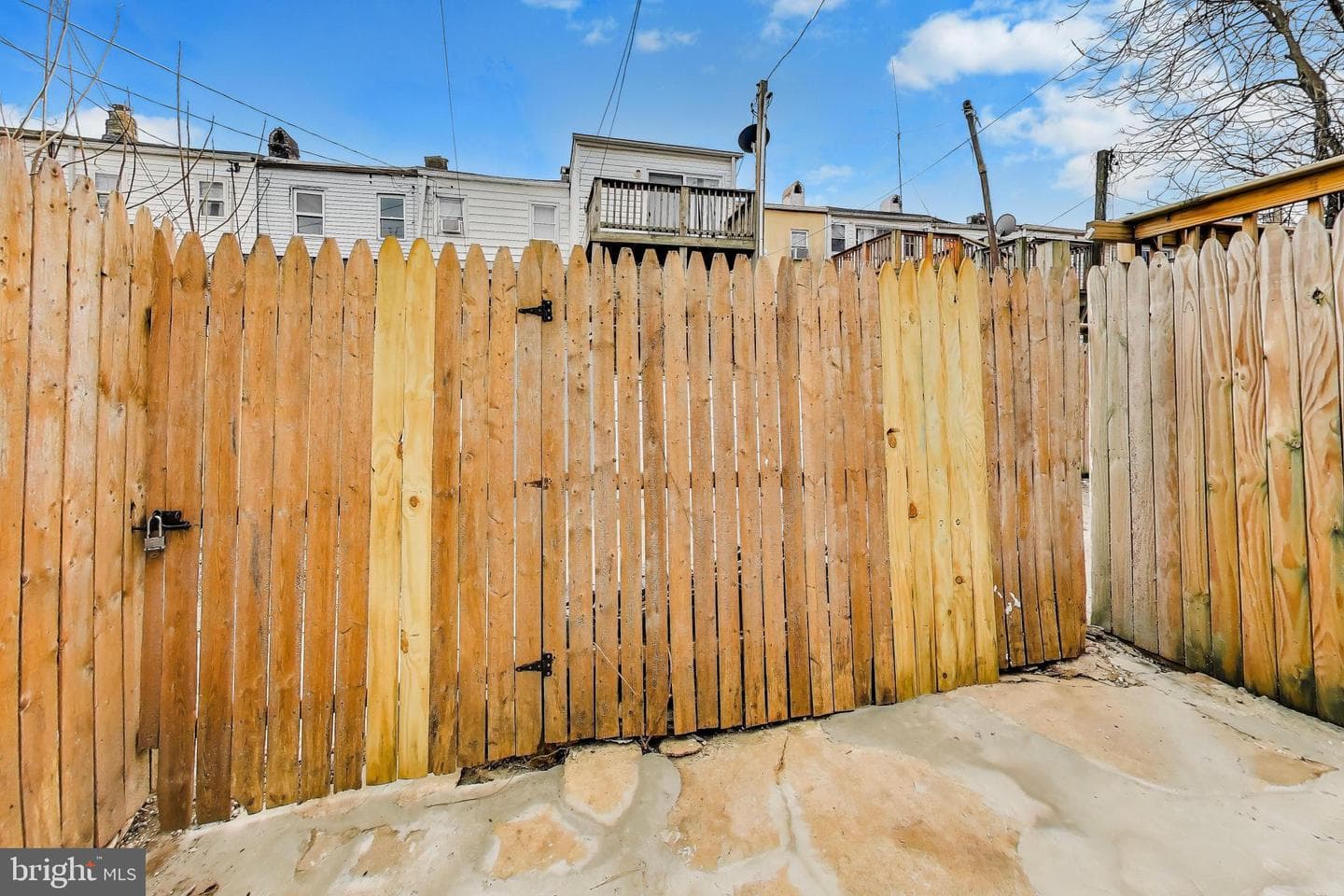1241 James Street photo 30