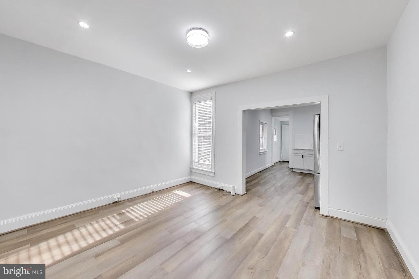 1241 James Street photo 33