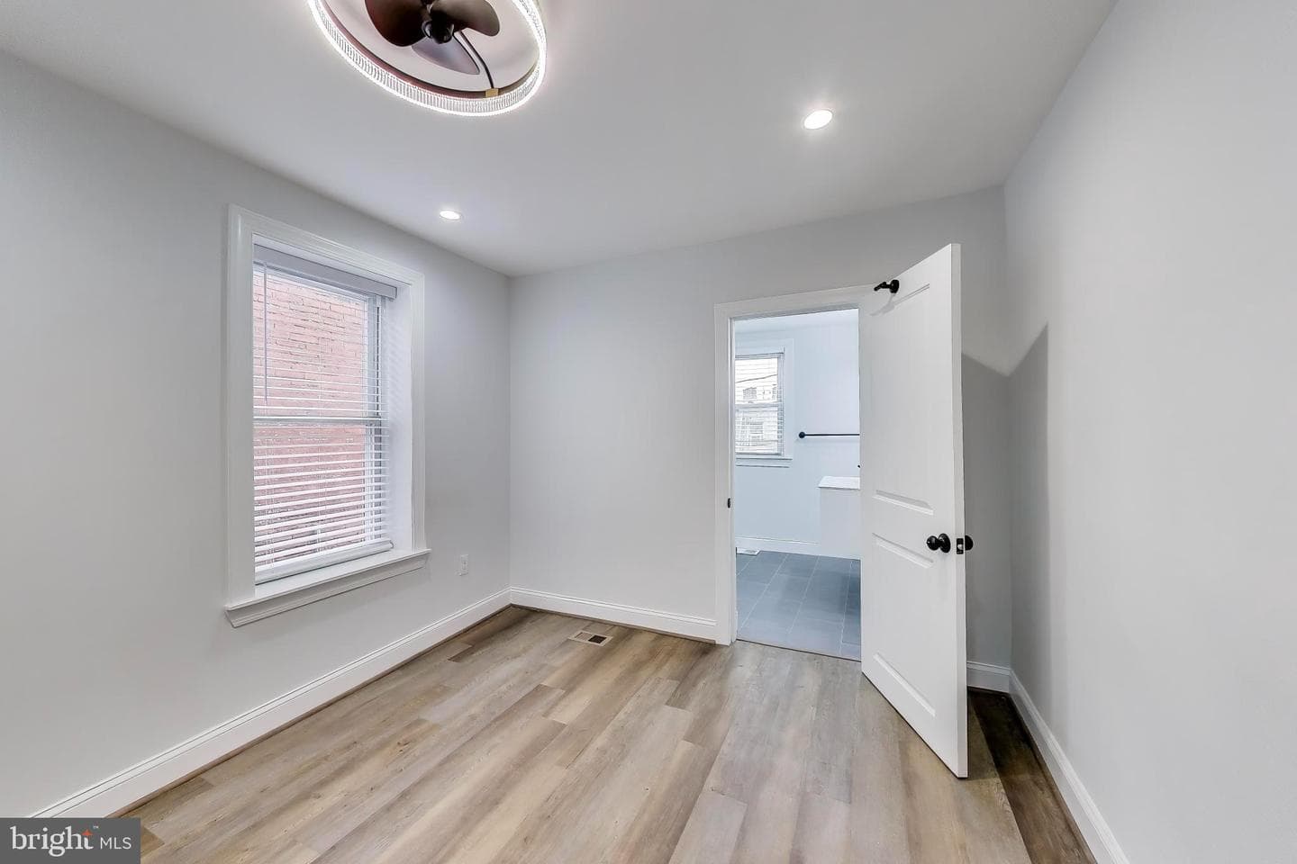 1241 James Street photo 35
