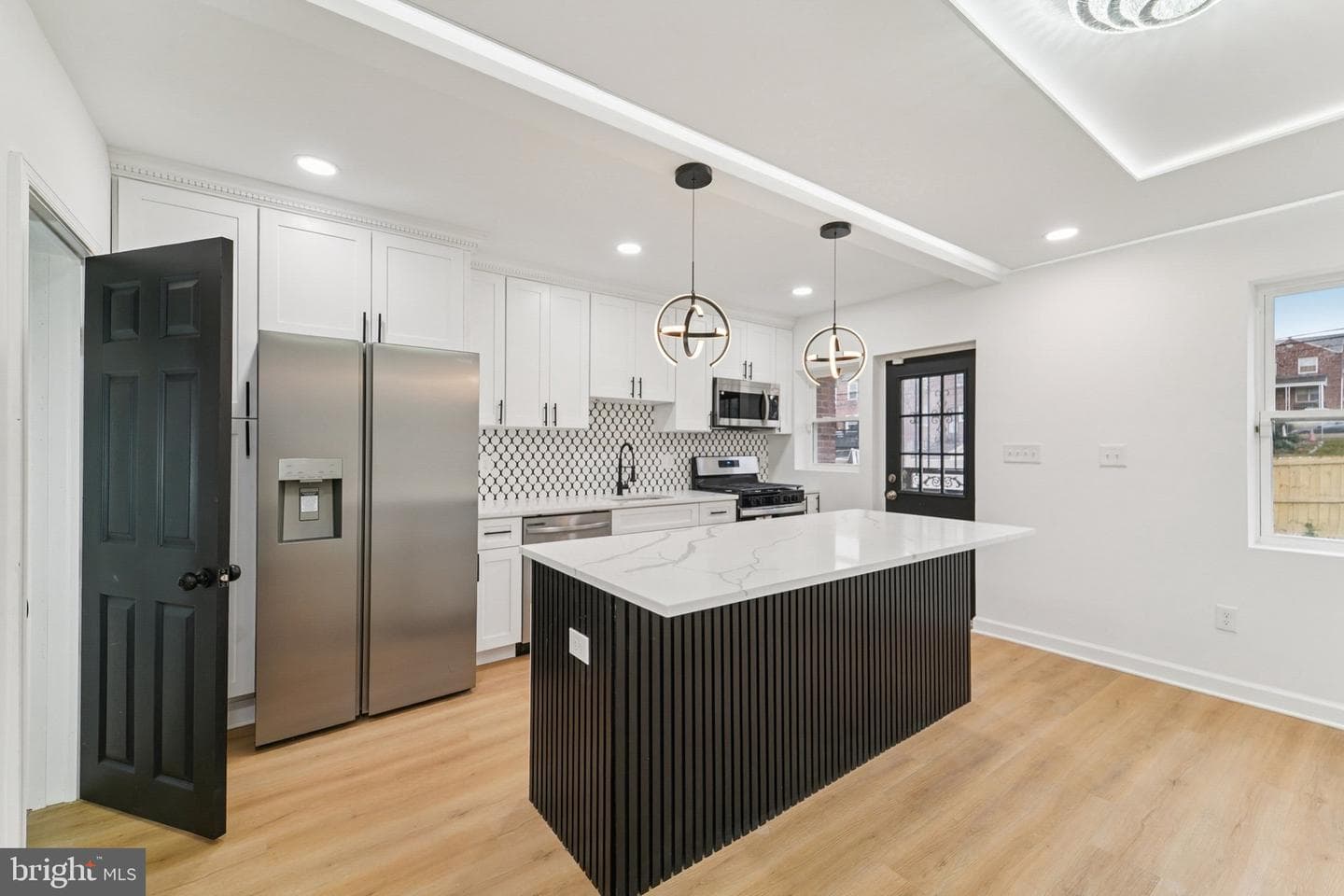 923 North Hill Road photo 10