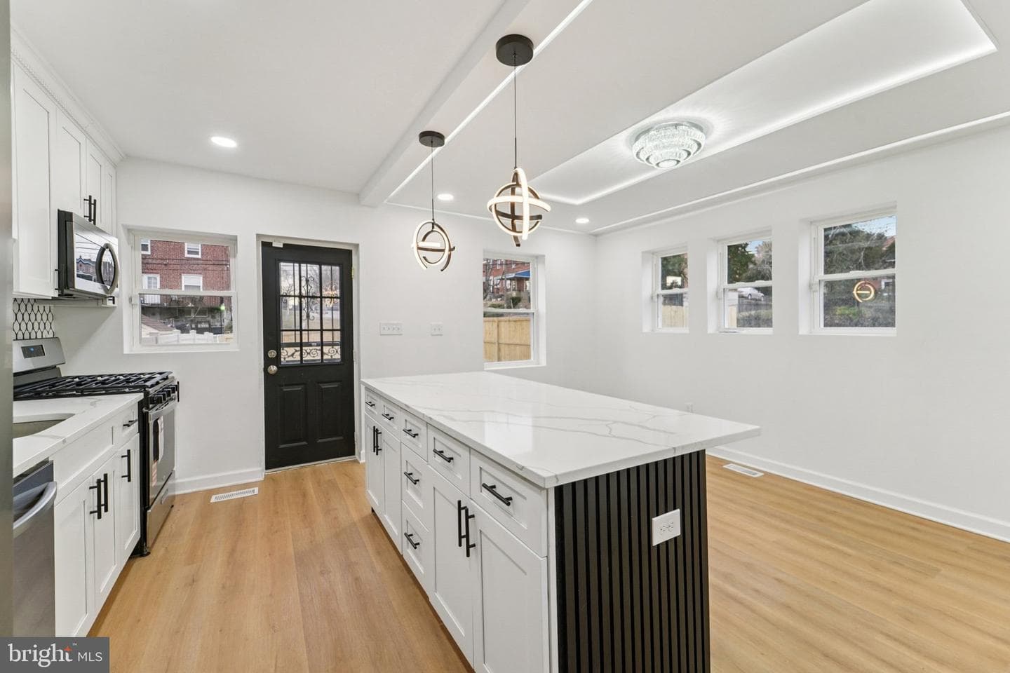 923 North Hill Road photo 11