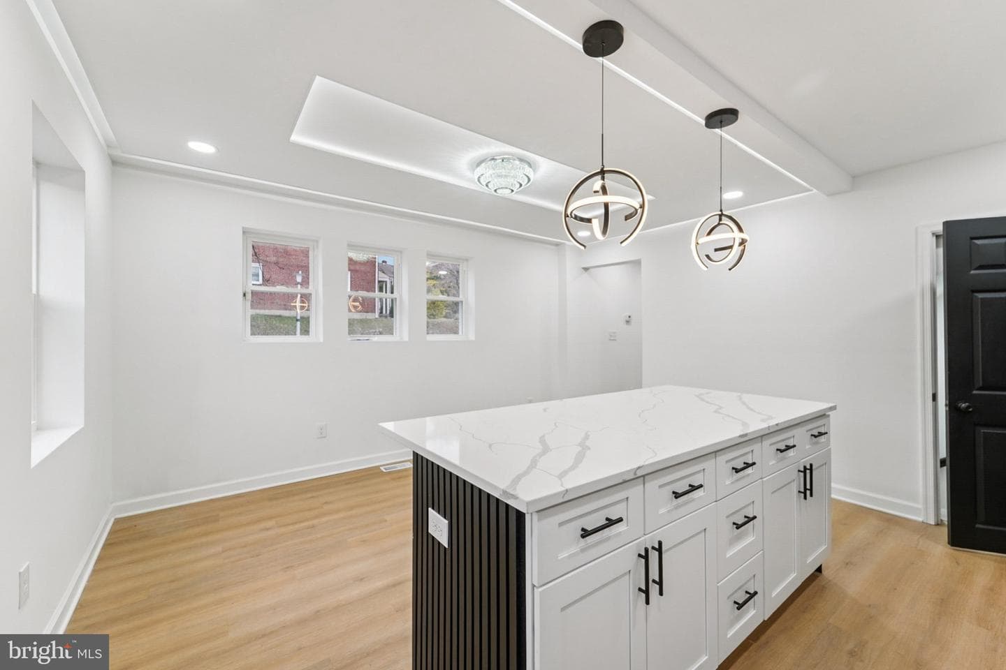 923 North Hill Road photo 12