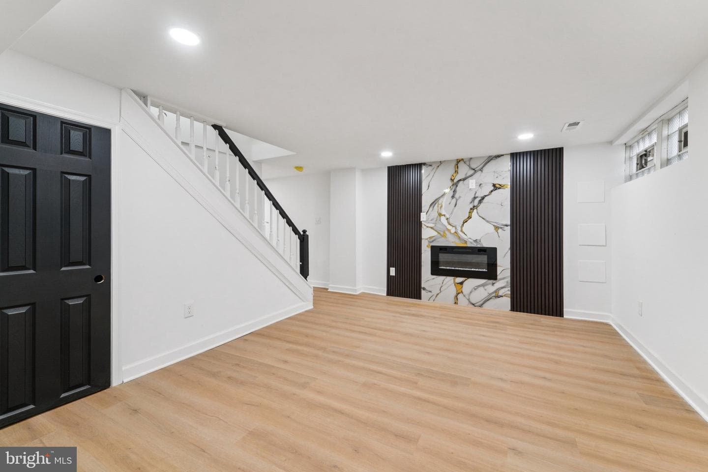 923 North Hill Road photo 22