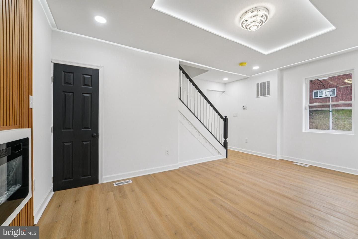 923 North Hill Road photo 5
