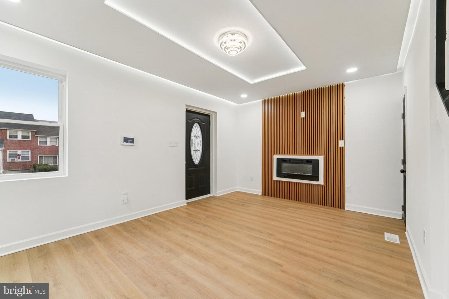 923 North Hill Road photo 6