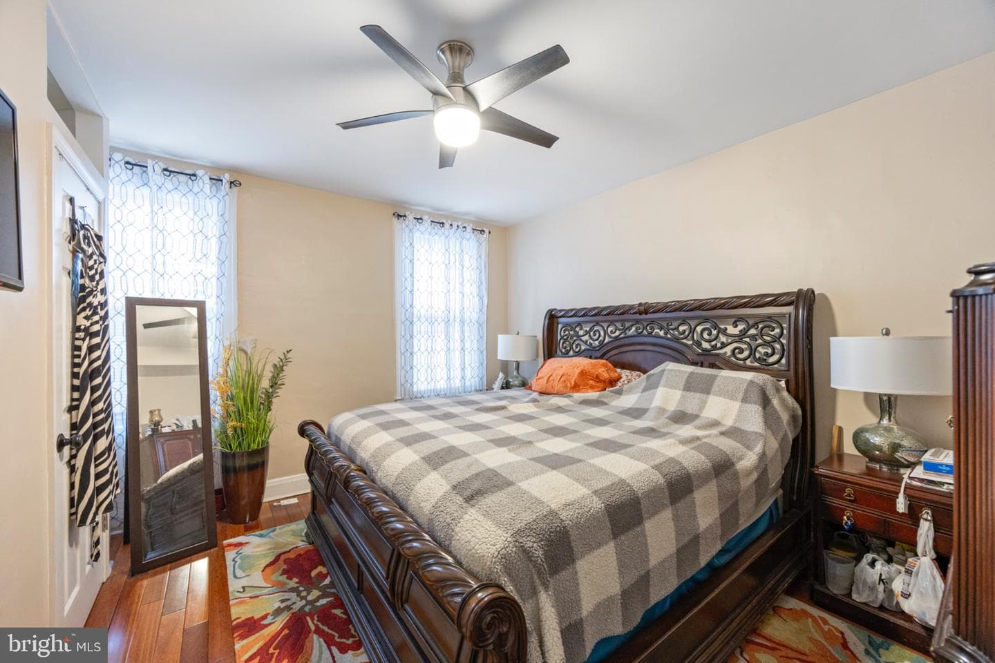 30 N Ellamont Street photo 14