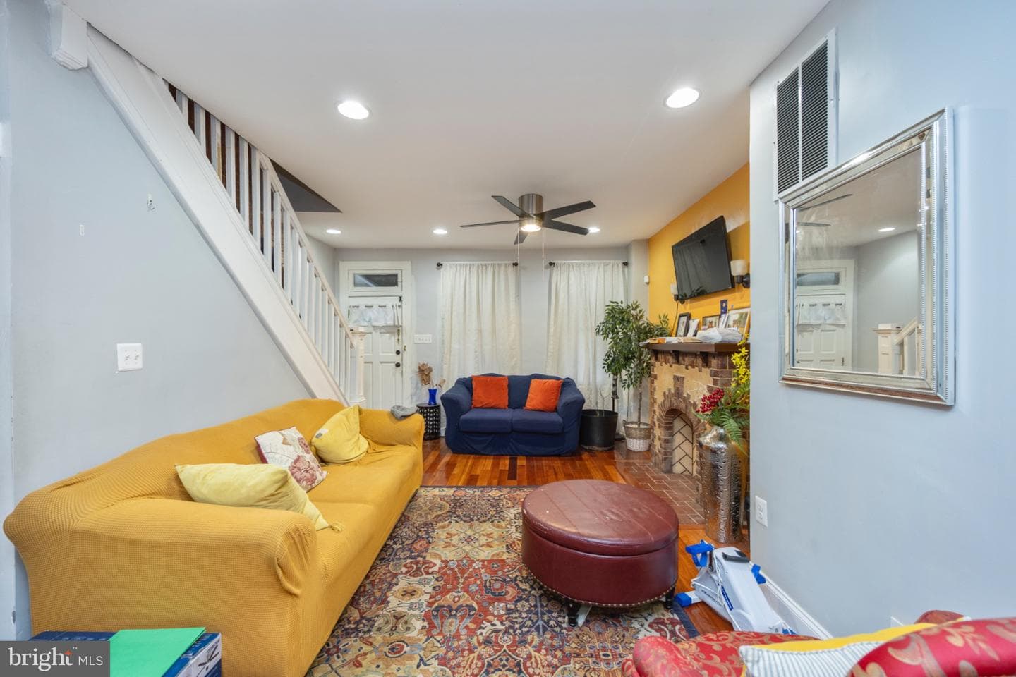 30 N Ellamont Street photo 7