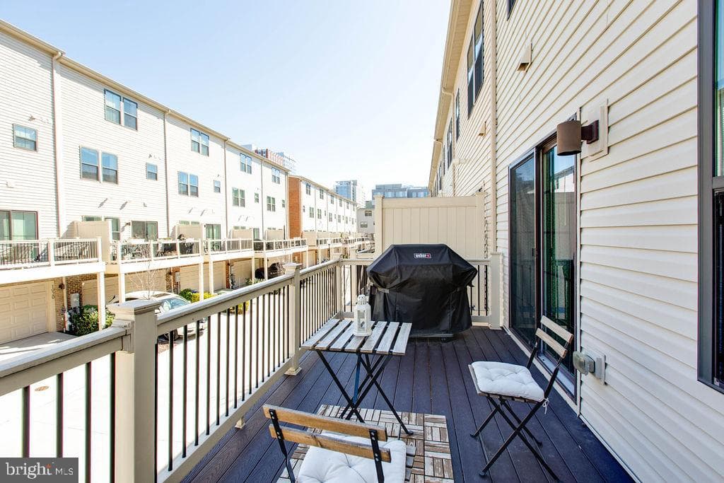 1023 Rutland Avenue photo 17