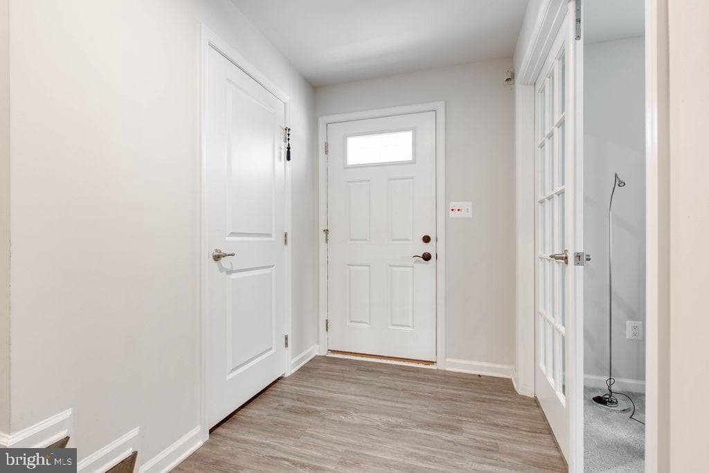 1023 Rutland Avenue photo 3