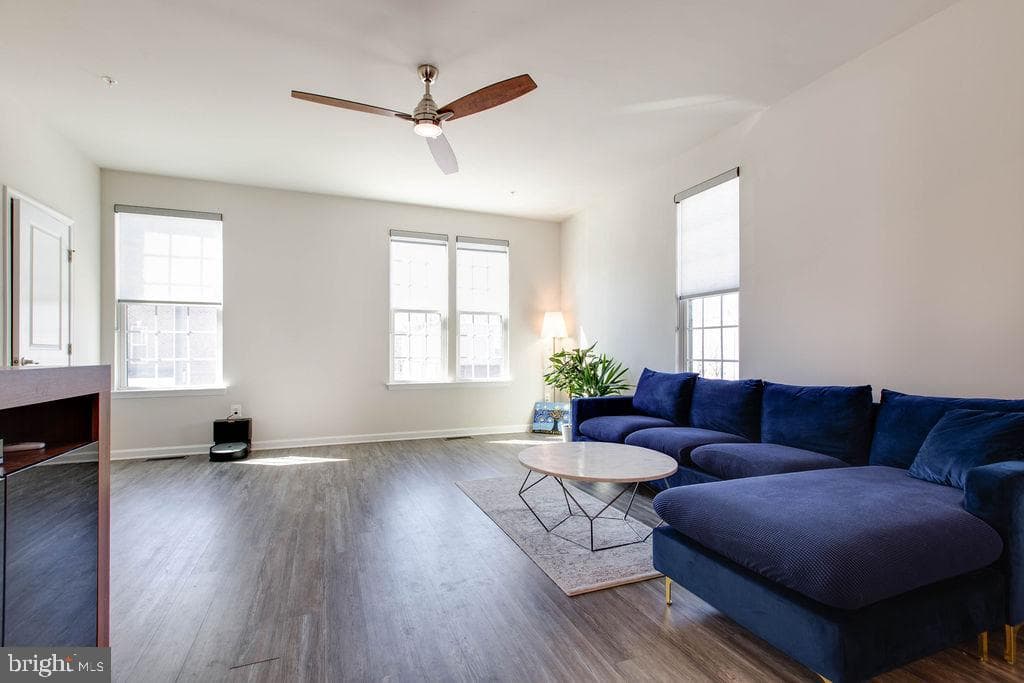 1023 Rutland Avenue photo 8
